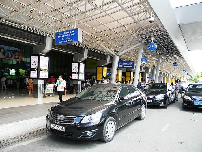 Dịch vụ đưa đón taxi ở sân bay