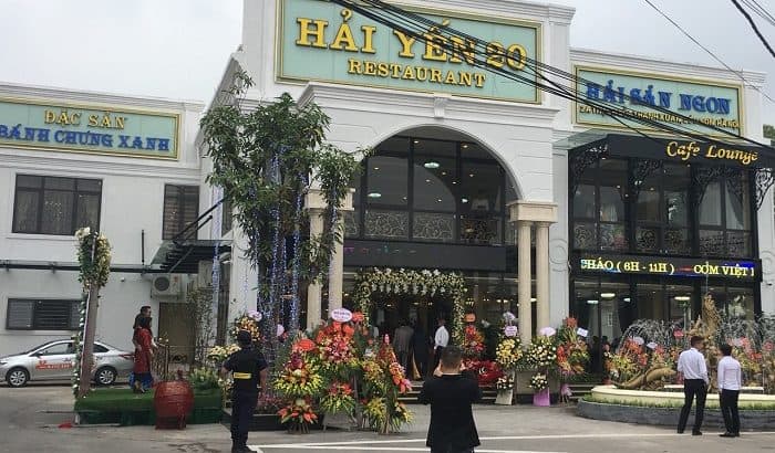 Nhà hàng Hải Yến gần sân bay Nội Bài đây mọi người nhé!